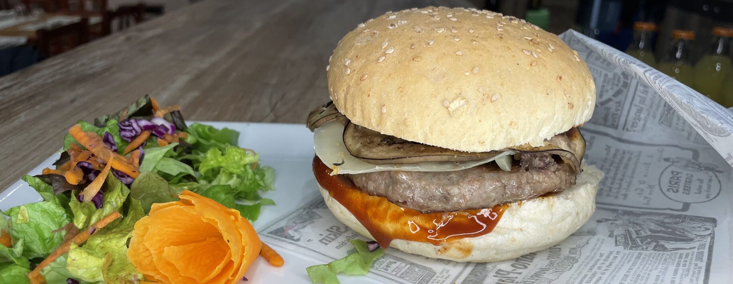 hamburger cerdo negro